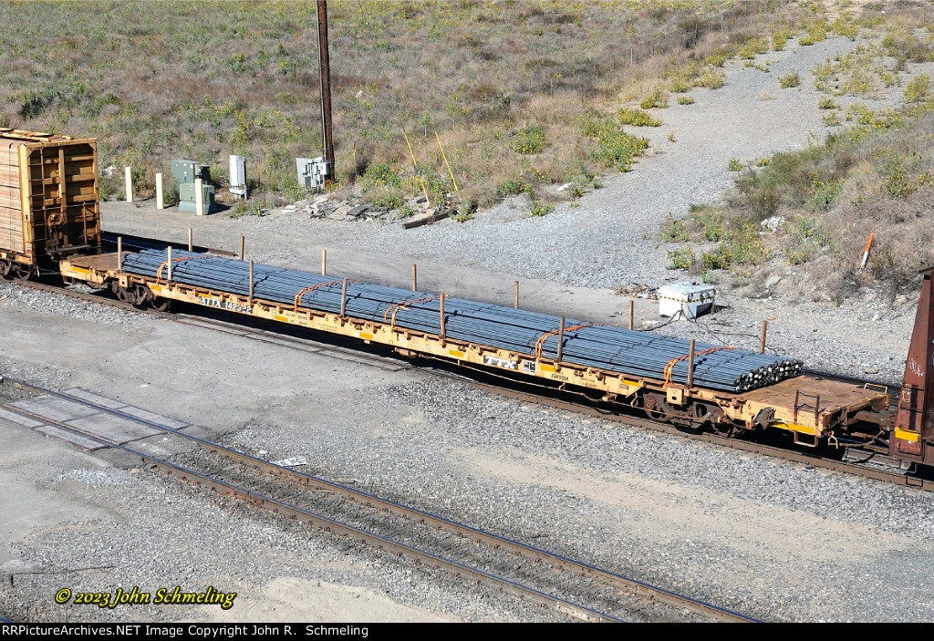 XTTX 142322 with Rebar load. West Colton CA.  1/21/2023